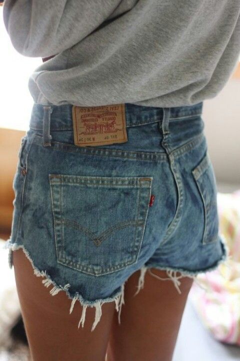 Five Tips For Making The Perfect Cutoff Denim Shorts | mariongoodwill